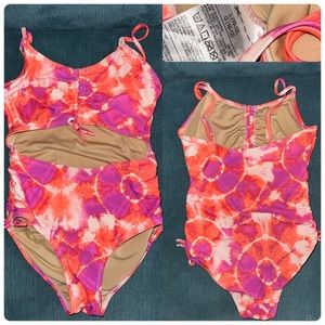 Kids swimwear